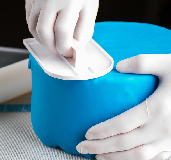 Plastic Fondant Smoother
