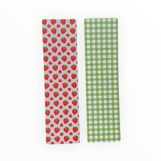 Strawberries/Green Gingham Tall Cookie Backer