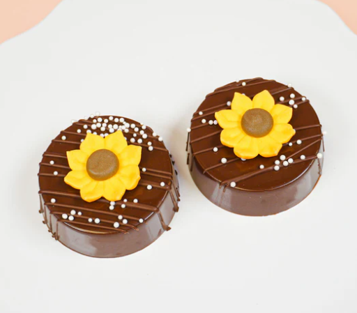 Royal Icing Sunflowers